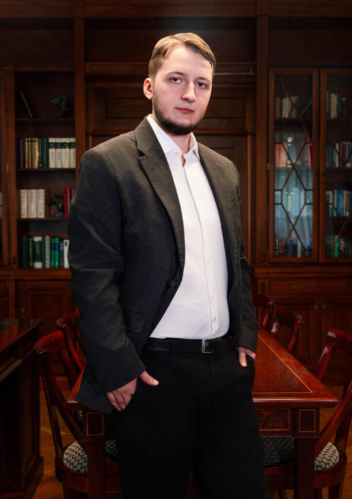Bartłomiej Kołcun – dyrektor sekretariatu i office manager kancelarii notarialnej w Warszawie
